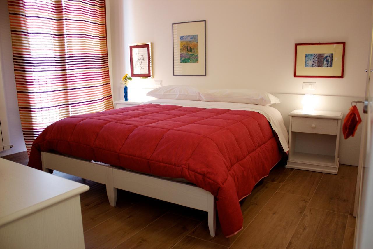 Paneolio B&B Poggio Picenze Habitación foto